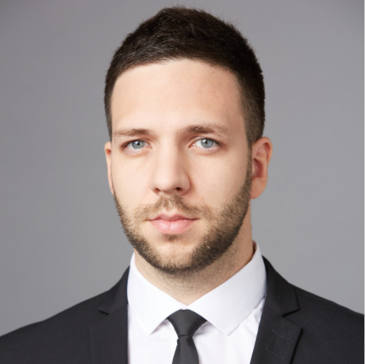 Виталий Алимов